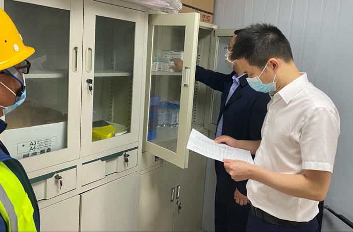 公司開(kāi)展疫情防控工作督導(dǎo)檢查6913.jpg